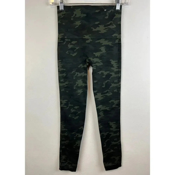SPANX Look At Me Now Camo Seamless Leggings M - Picture 8 of 13